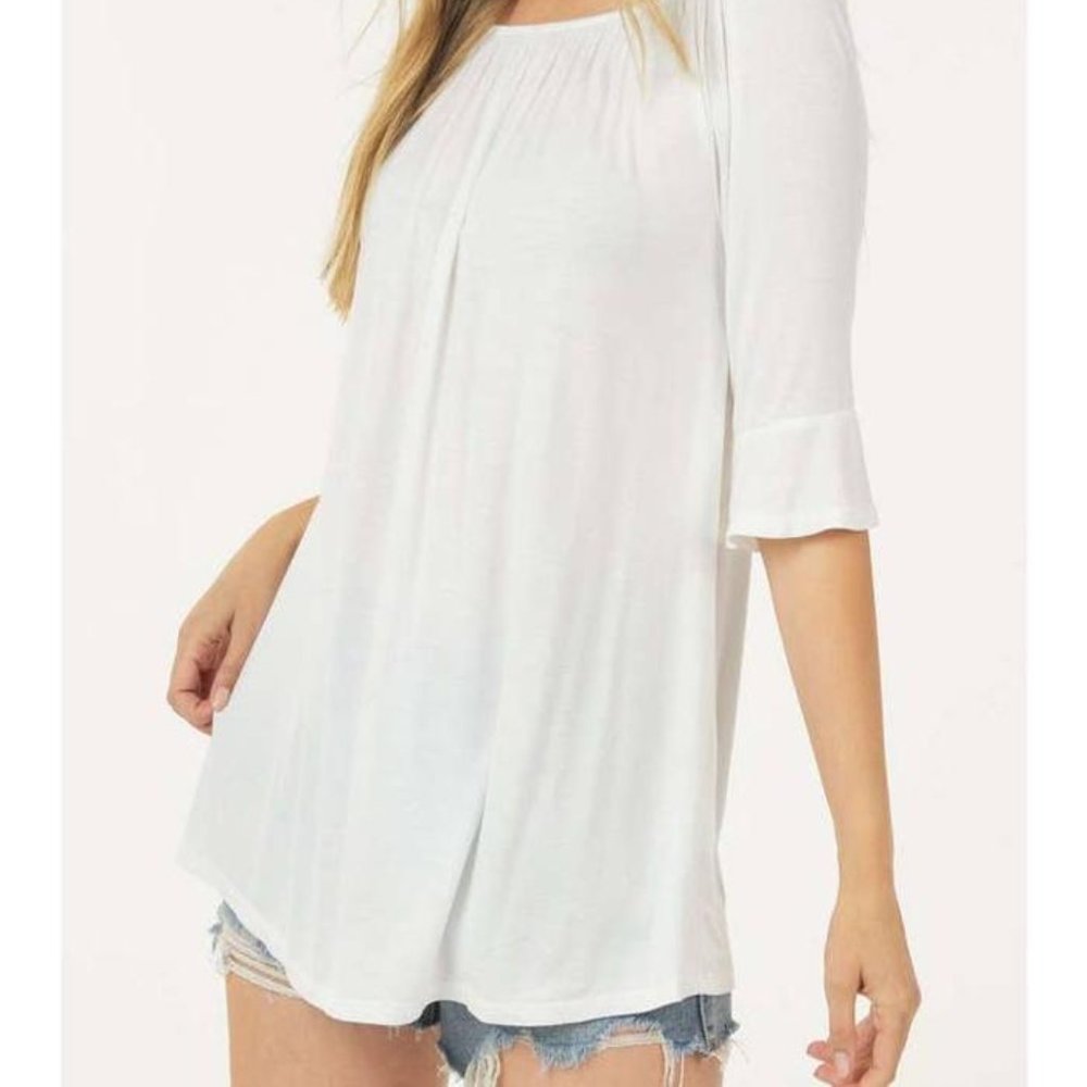 Off Shoulder Ruffled Sleeve - Picture 2 of 4